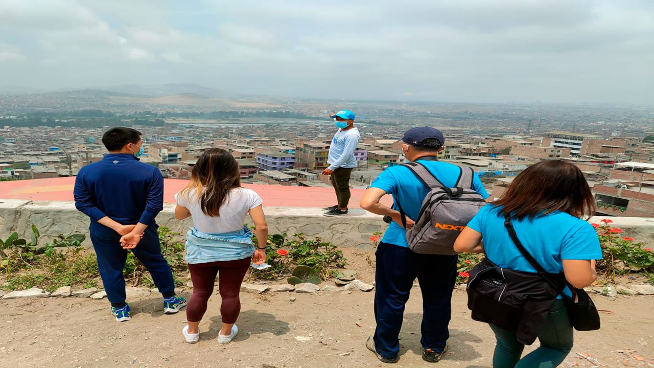 Tour Al Distrito De Villa El Salvador