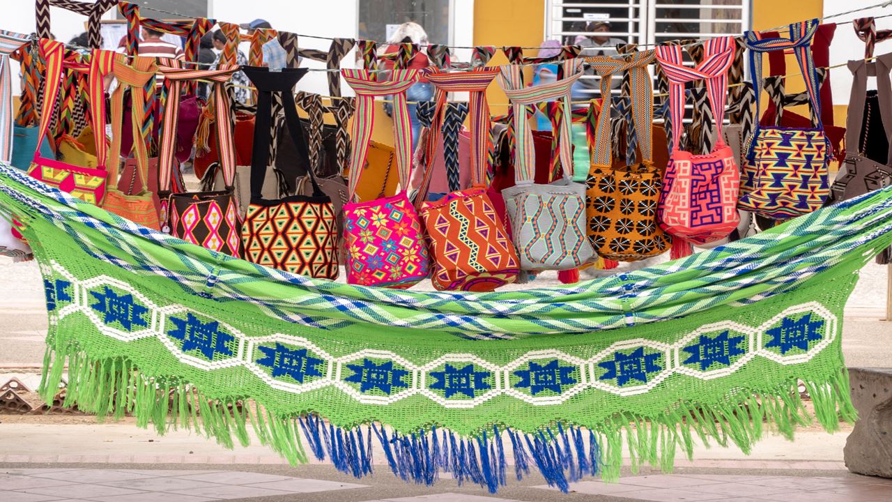 Passeio De Compras No Mercado De Artesanato Wayuu