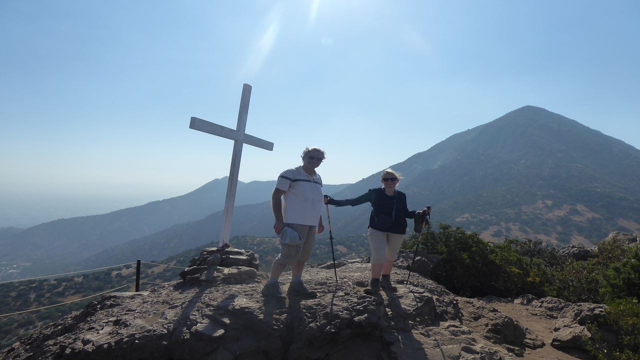 Trekking Cerro Manquehuito En Santiago